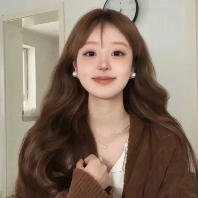 《我的妈咪不是人》海报