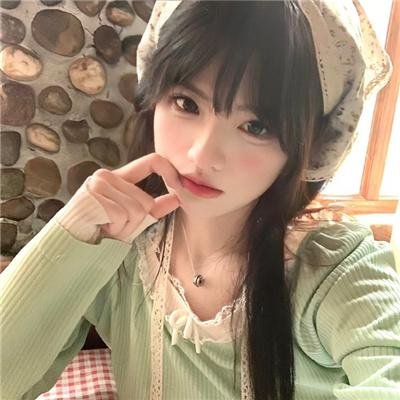 《你像上帝一样吻我》海报